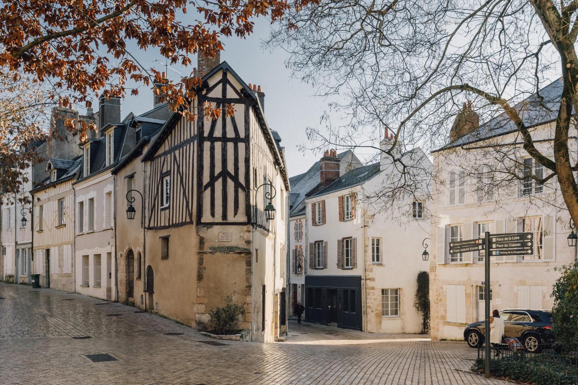 Hotel Des Sept - Entree Autonome, Reception En Ligne - Encore Mieux Orléans Kültér fotó